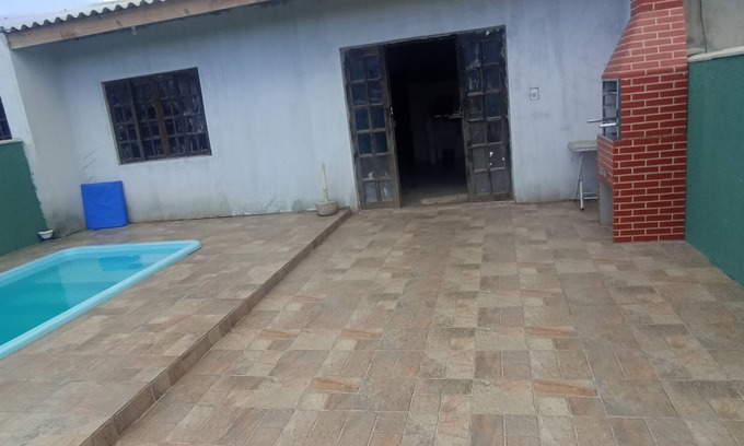 Sao Francisco do Sul House | House in itapoa