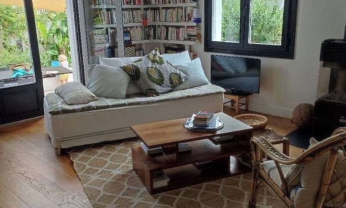 Saint-Pee-sur-Nivelle House | House in the Basque Country