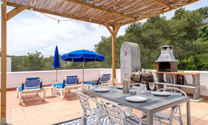 Olivella Villa | House in Parc del Garraf with BBQ 15min Sitges