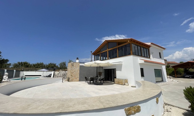 Caldas da Rainha House | House in quiet area