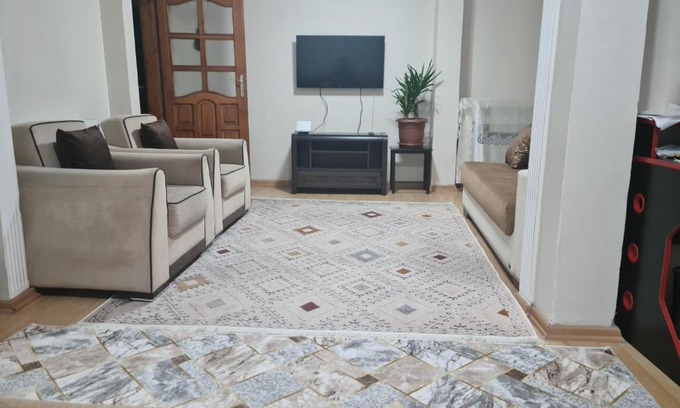 Istanbul City Center Apartment | House in the ancient Al-Fateh area