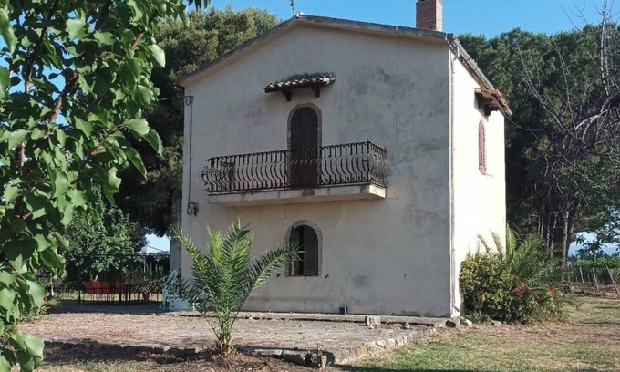 Rossano House | House in the greenery of a large citrus grove, private access to the beach.Relaxation and peace!