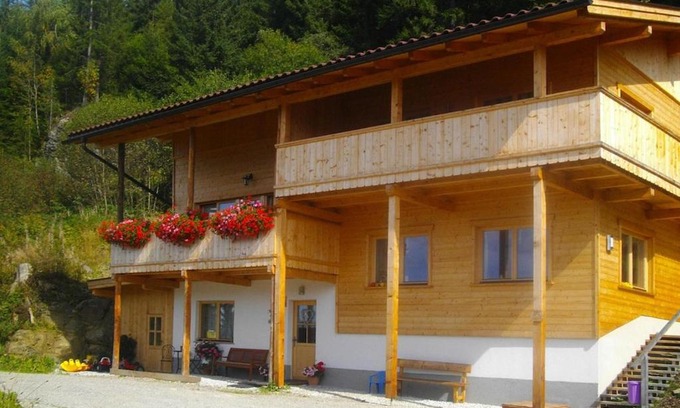 Rohrberg House | House in Zell am Ziller with Panoramic Views