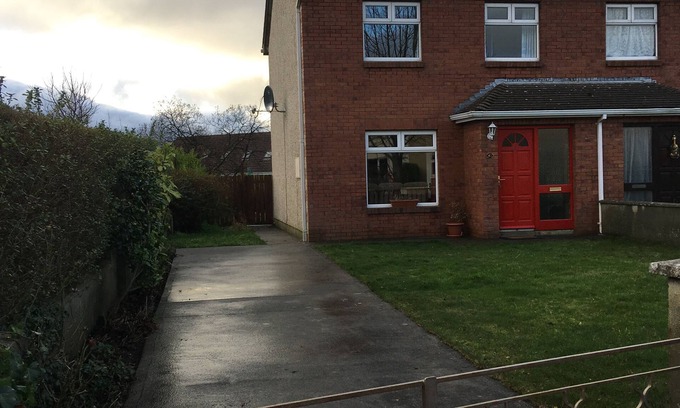 Tralee House | House located in a private maintained estate.