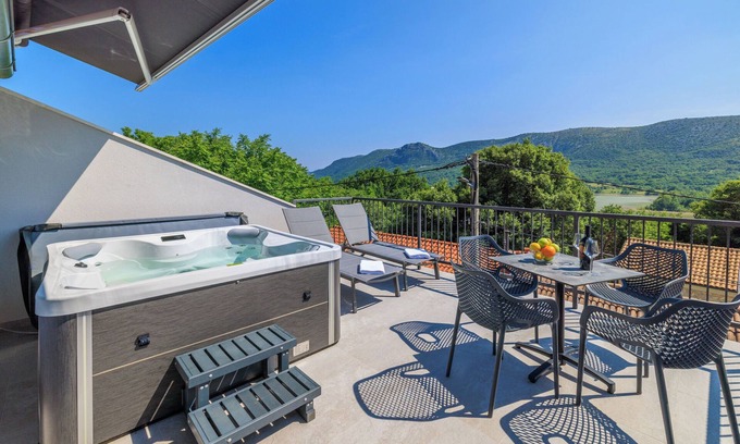 Tribalj House | House Maris (114331-K1) - Tribalj