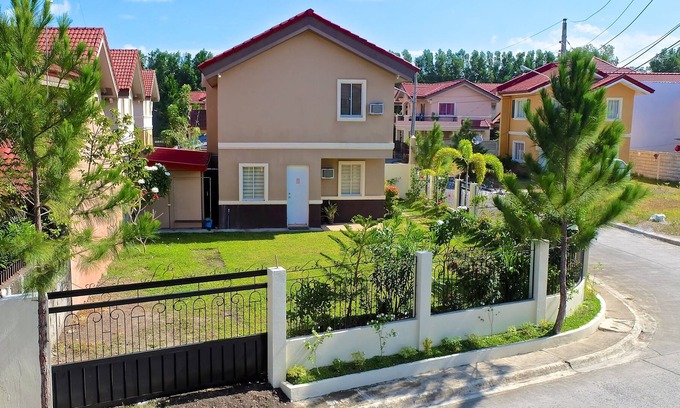 Bacolod House | House of Chandeliers