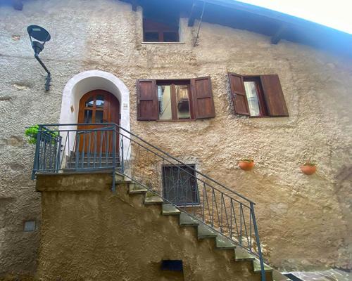 Cimone Apartment | House of Zimon