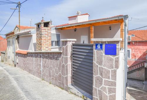 Kali House | House Roko and Karla