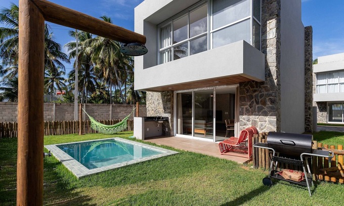 Passo de Camaragibe House | House with pool and barbecue in Milagres