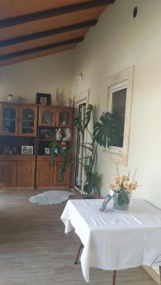 Porto de Mos House | House with garden in Marinha da Mendiga