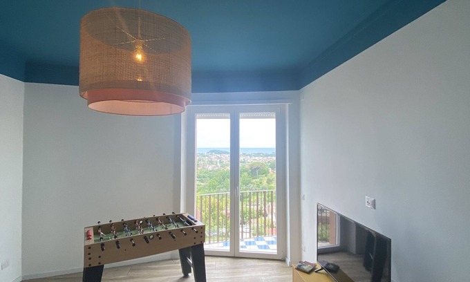 Minturno Apartment | House with a view of the Gulf of Gaeta, it is a 10-minute walk from the historic center