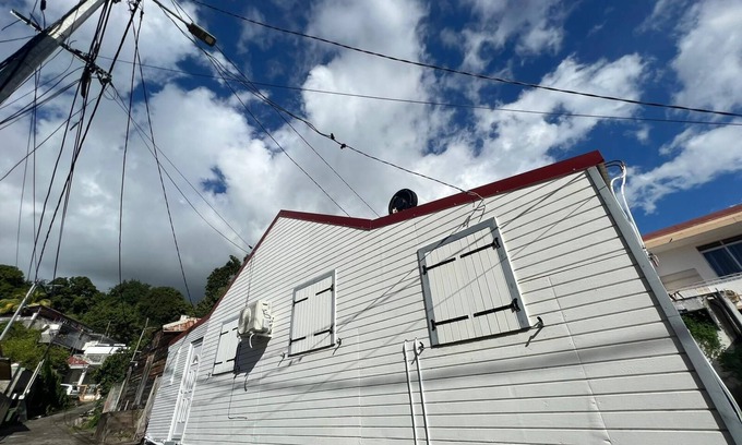 Basse-Terre House | House with all amenities