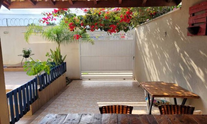 Cibratel II House | House with pool in Cibratel II, three blocks from the beach.