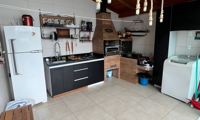 Potecas House | House with comfortable pool in São José