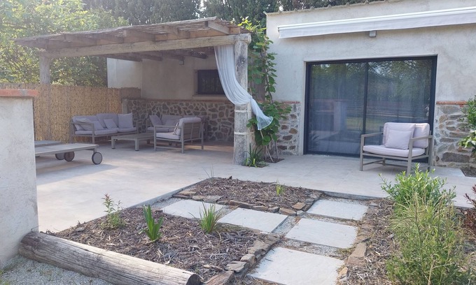 Elne House | House with garden 7 km from the beach
