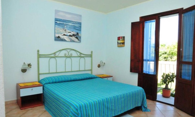 Arbatax House | House with garden and porch 100 meters from the sea, free and equipped beach