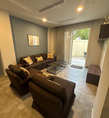 Paceville Apartment | House with garden in Paceville