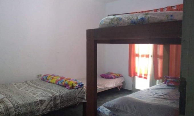 Cananeia House | House with pool and barbecue area - sleeps 30