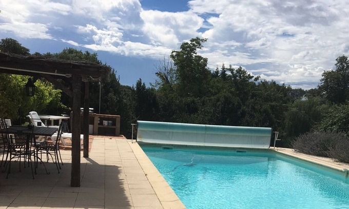 Belabre House | House with swimming pool