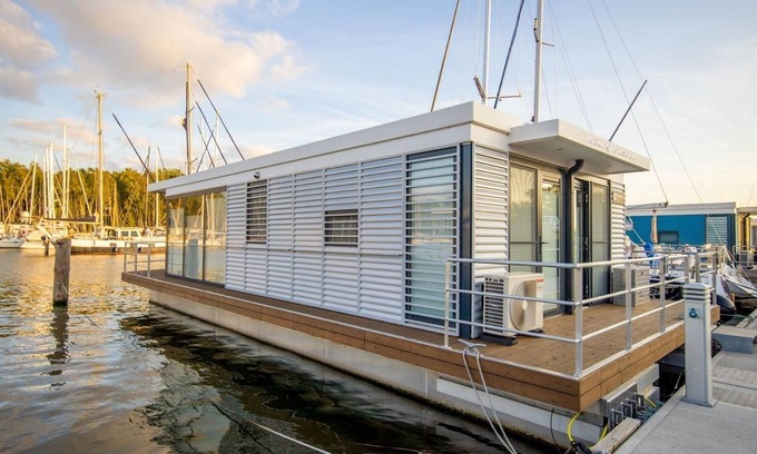 Peenemuende Apartment | Houseboat for 4 guests with 45m² in Peenemünde (251103)