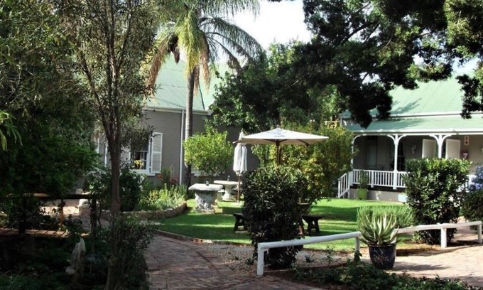 De Rust House | Housemartin Guest Lodge