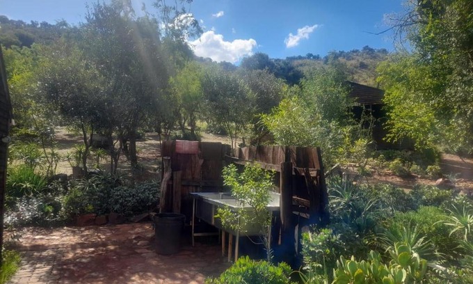 Broederstroom Cabin | Houtbosdorp - Self-Catering Rustic Camping Chalets