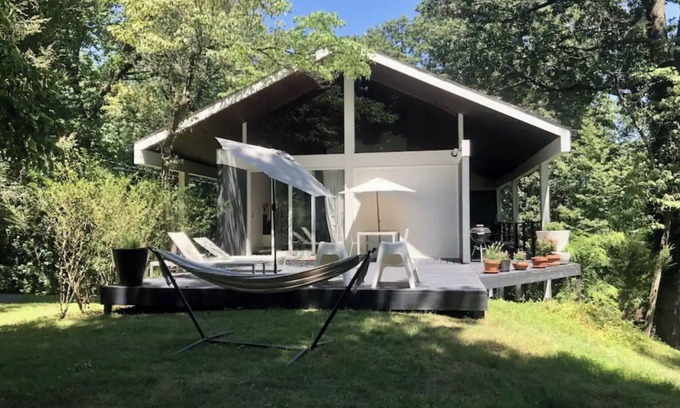 Town of Wappinger House | Hudson Valley mid century house with stunning views