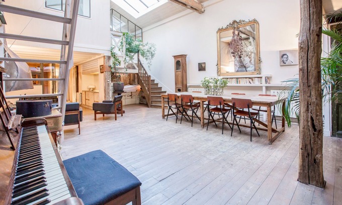 Hopital Saint-Louis House | Huge loft, full of light, in the lively Canal Saint-Martin, near Marais area