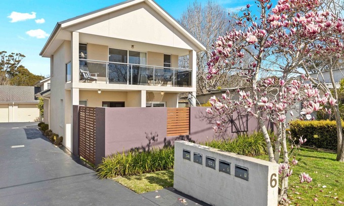 Huskisson House | Husky Haven by Experience Jervis Bay