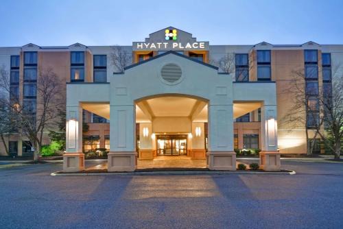 Crosswoods Hotel | Hyatt Place Columbus Worthington