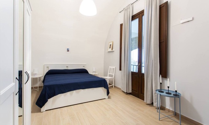Monte di Pieta Apartment | I Colori di Balarm, home with SPA bathroom in the baroque heart of Palermo