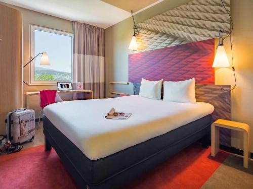 Neuenhof Hotel | ibis Baden Neuenhof