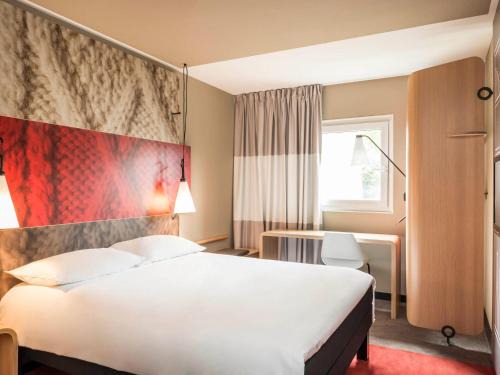 Melun Hotel | ibis Melun