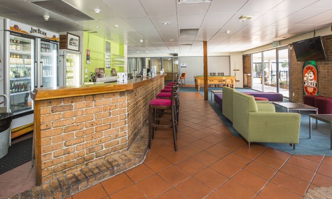 Sutton Resort | ibis Styles Canberra Eaglehawk