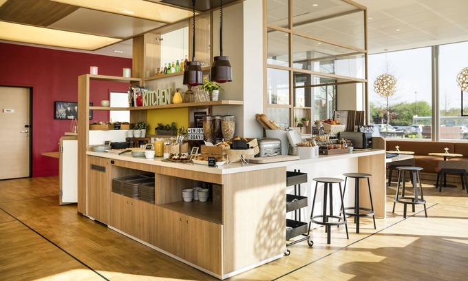 Guyancourt Hotel | ibis Styles Guyancourt Versailles