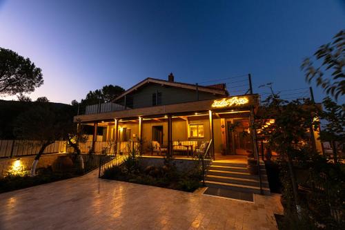 Edremit House | Ida Trio