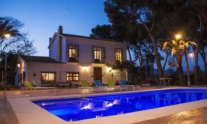 San Juan de Alicante Villa | Ideal for families with children. 1.5 km from San Juan beach. 8 bedrooms