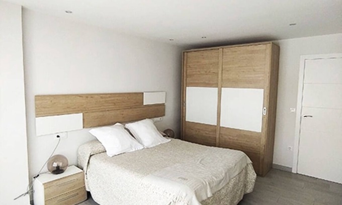 Andujar Apartment | Ideal for families and groups, modern VFT, up to 5 guests and 5 minutes from downtown.