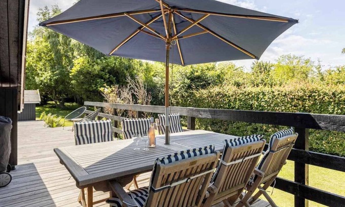 Tisvildeleje House | Idyllic summer house close to beach and forest