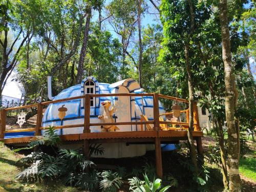 Bueno Brandao Cabin | Iglu Polar, Vila Mágica