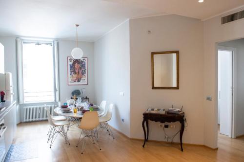 Magenta Apartment | Il Cenacolo Milano Centro Cadorna Santambrogio comodo per Fiera e Allianz Milano Convention Centre