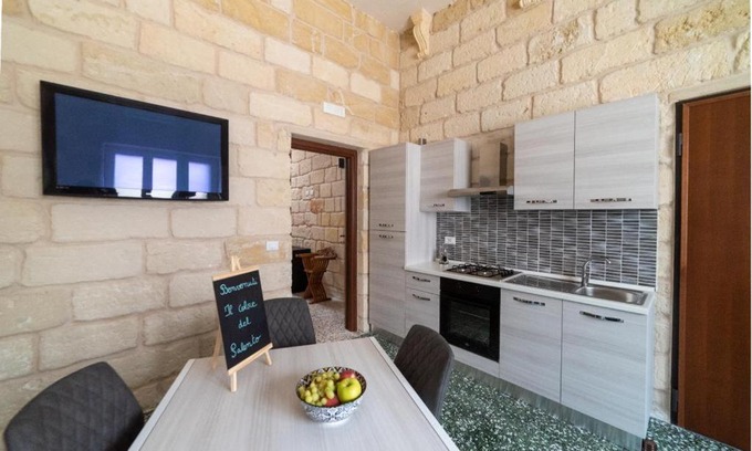 Carpignano Salentino House | Il colore del Salento - piccolo