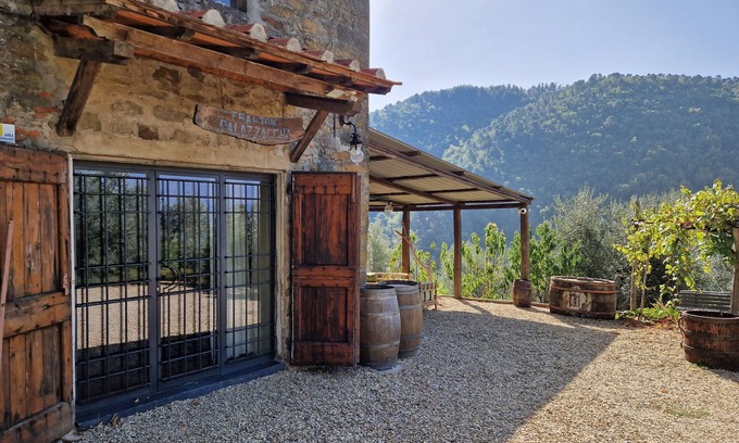Bivio Pozzo House | Il Frantoio - Tuscan Loft between Nature and Relaxation, Private Garden & BBQ