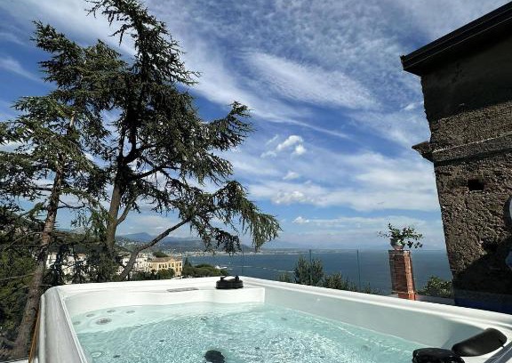 Raito House | Il Melograno in Costa d'Amalfi - romantic experience