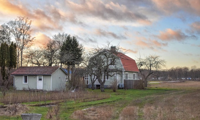 Orranas House | In a small housing estate, surrounded by fields, meadows and forests you can spend relaxing vacation