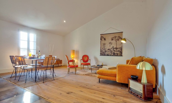 Lunel-Viel Apartment | In a winegrowing estate, 3P of 80m², old charm and modern comfort
