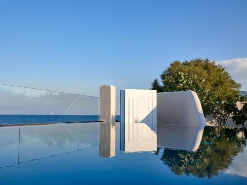 Agia Paraskevi Villa | Incognito Beach Villa Santorini
