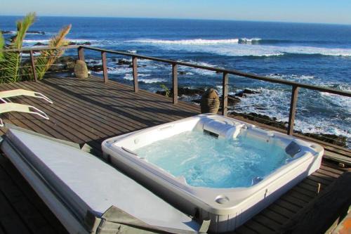 Pichilemu House | Increíble casa primera línea frente a ola Infiernillo