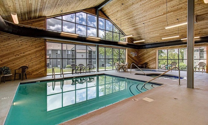 Chalet Village Condo | Incredible Mt. LeConte Views/Indoor Pool & Hot Tub