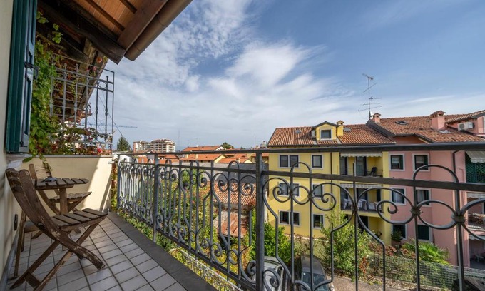 Udine Apartment | Indaco